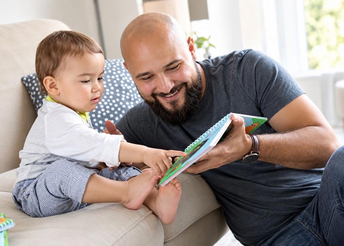 کتاب خواندن برای کودک اوتیستیک