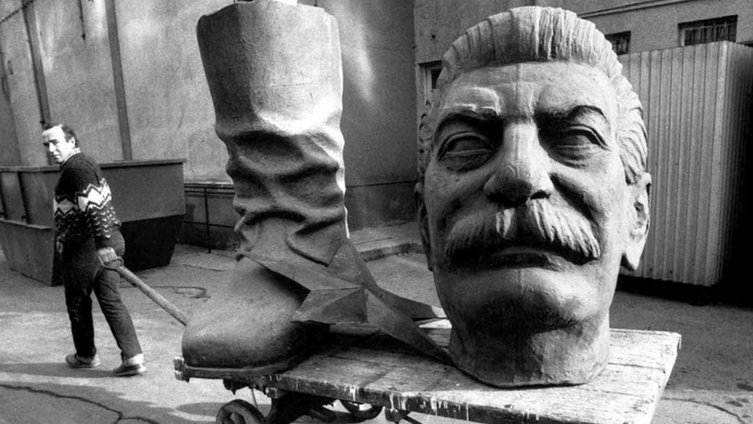 مجسمه مجسمه برچیده شده استالین (بوداپست ۱۹۹۰)