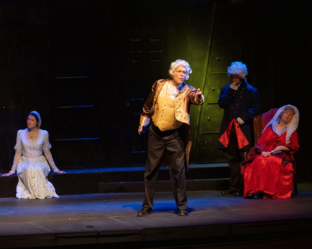 پو بر علیه پو