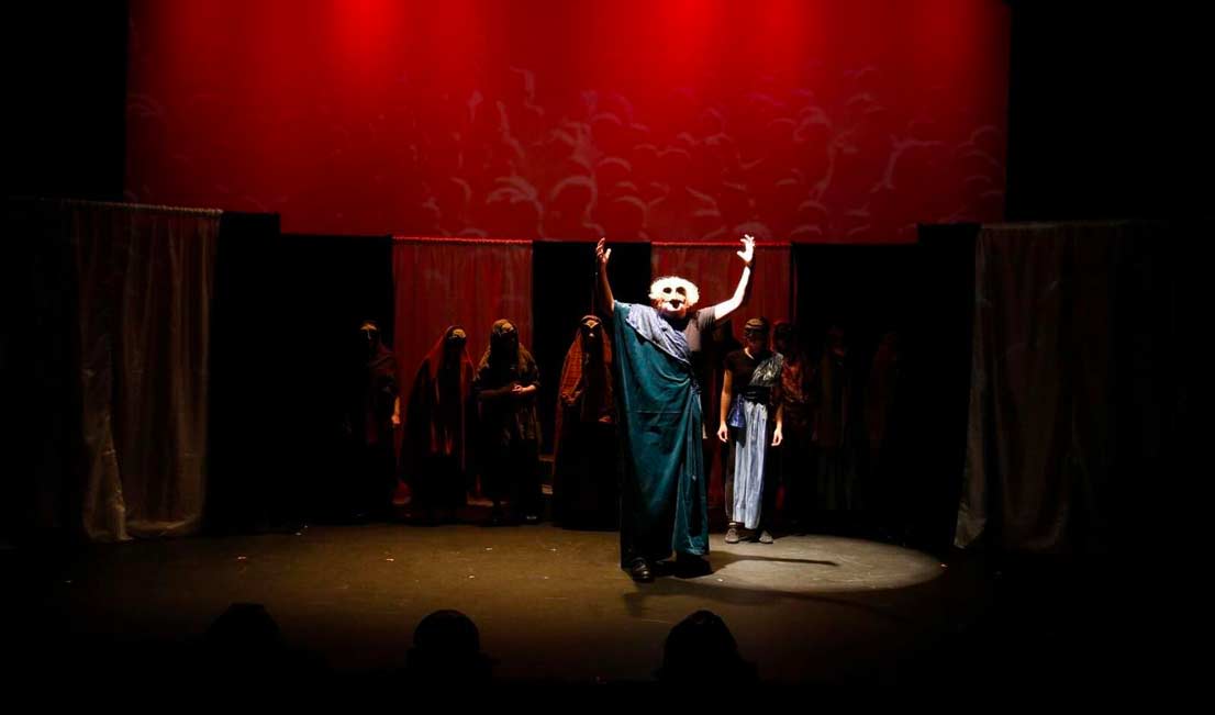 نمایشنامه زنان فنیقی نوشته اوریپید (عکس: Tim Matheson)