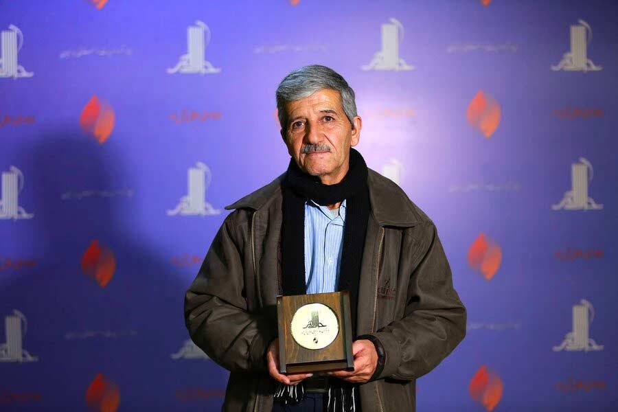 صمد طاهری نویسنده ایرانی